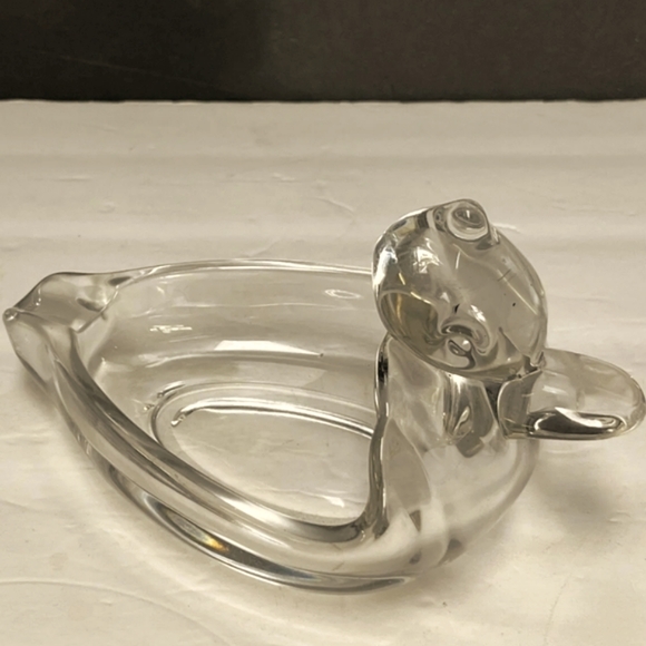 1940s Style Cigar Ashtray Large Glass Duck - Picture 1 of 5